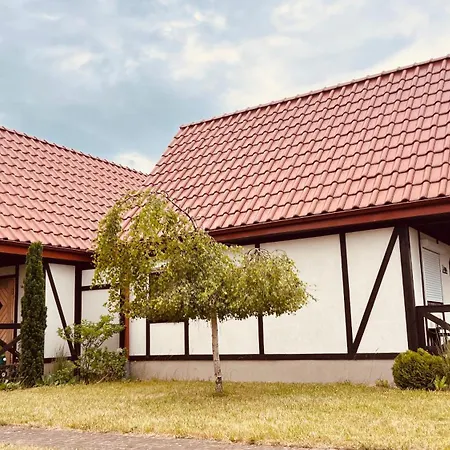 Osada Pod Dinozaurami Leba/ Casa vacanze *